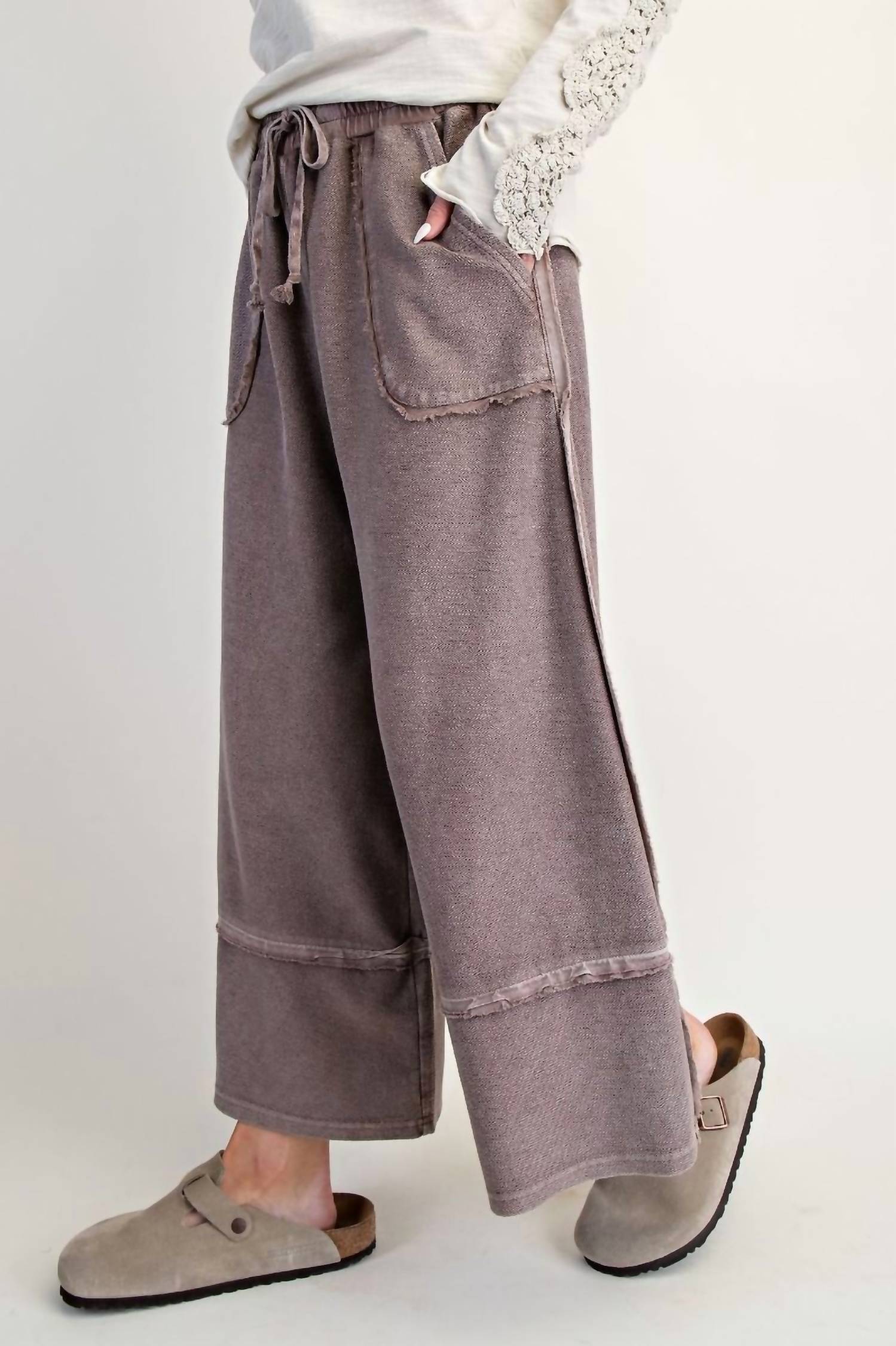 Easel - Lorraine Wide Leg Pants