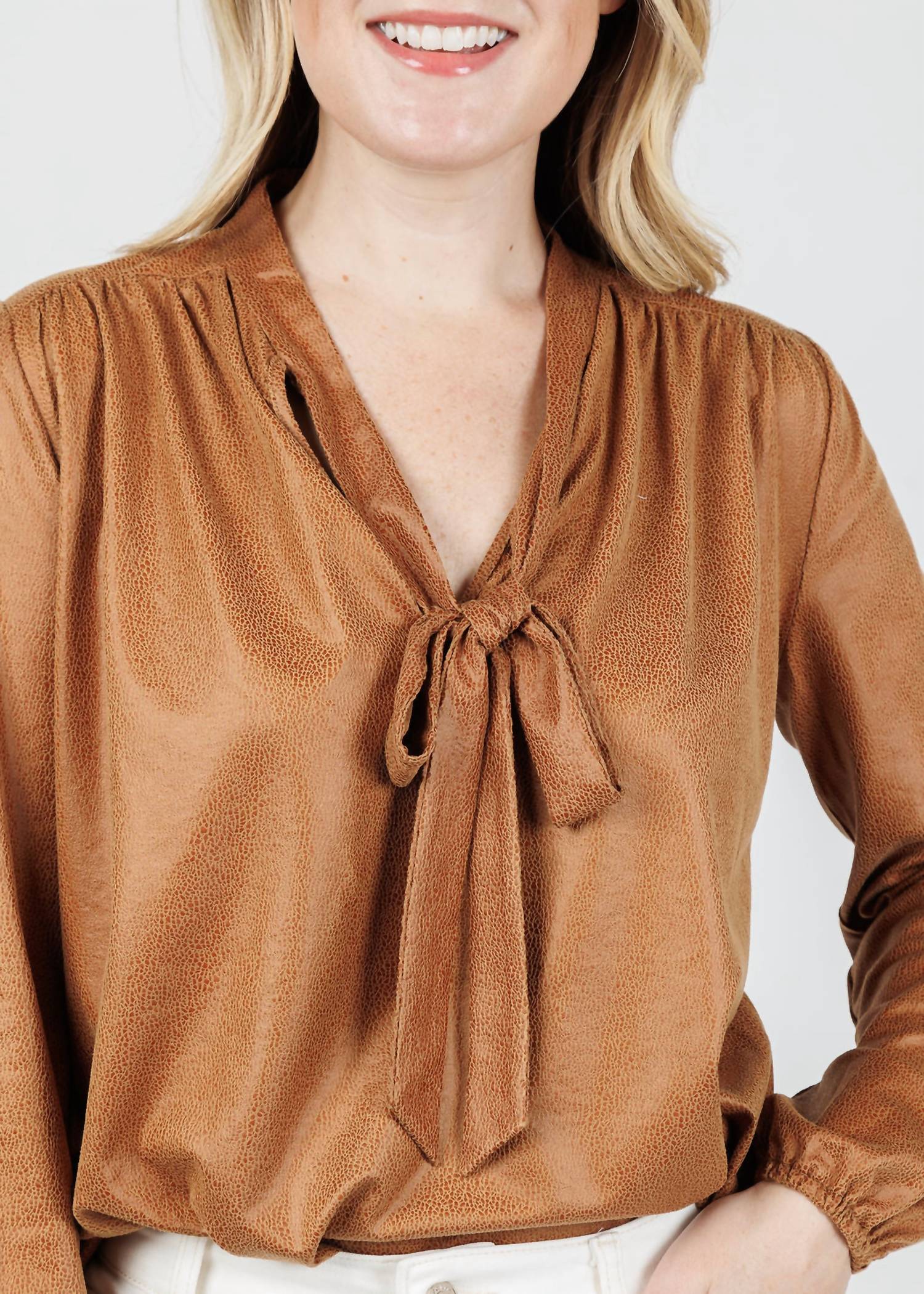 Lola & Sophie - Ellie Vegan Shagreen Top