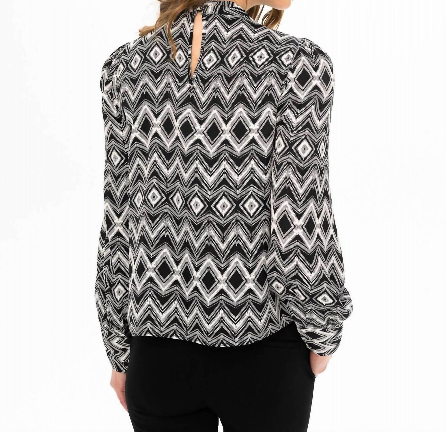 Renuar - Long Sleeve Woven Blouse