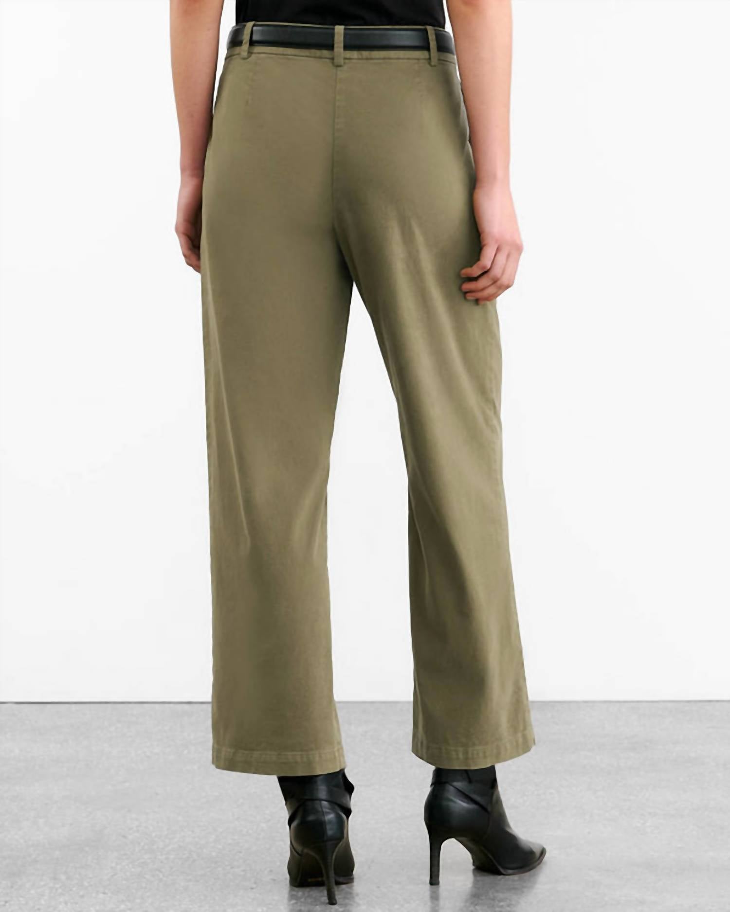 NILI LOTAN Nohan Cropped Leg Pant in military green - women's pants - detail view