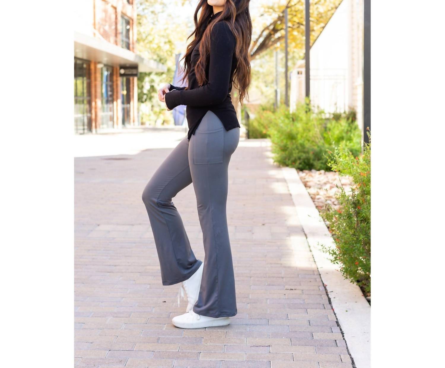 Julia Rose - Cassie Bootcut With Pockets Leggings
