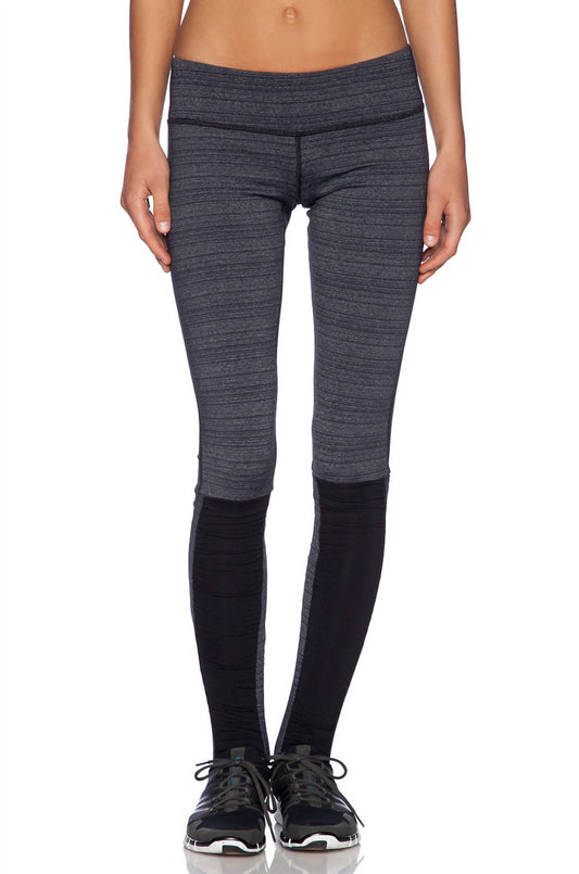 COMFORT FIT MID RISE STATIC STRIPE STIRRUP LEGGINGS