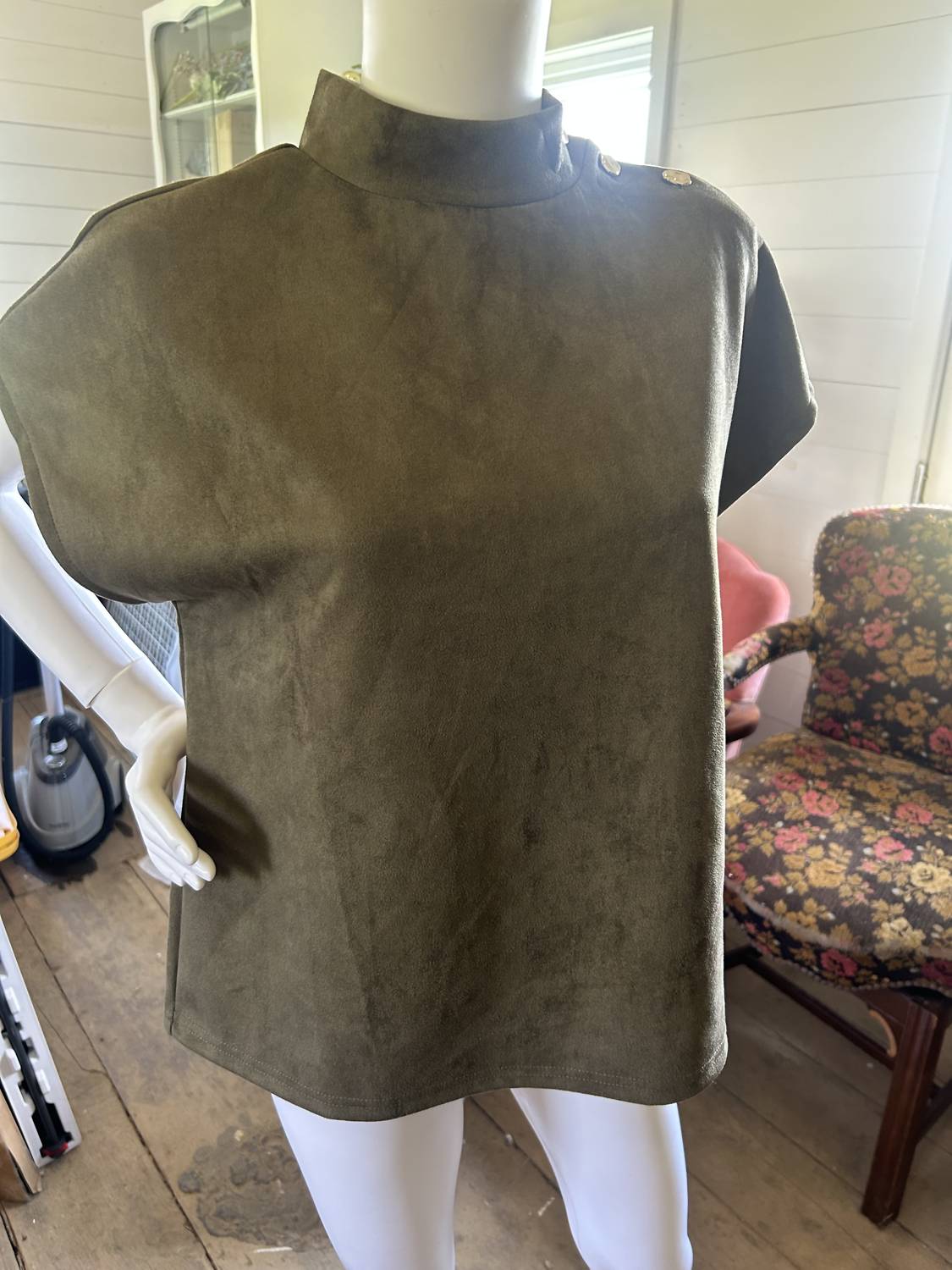 Thml - Women's Short Sleeve Suede Top