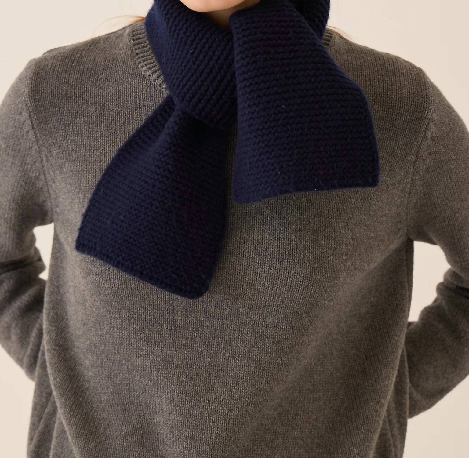 DEMYLEE New York Women's Cadfan Mini Scarf in navy wool - women's scarf - detail view