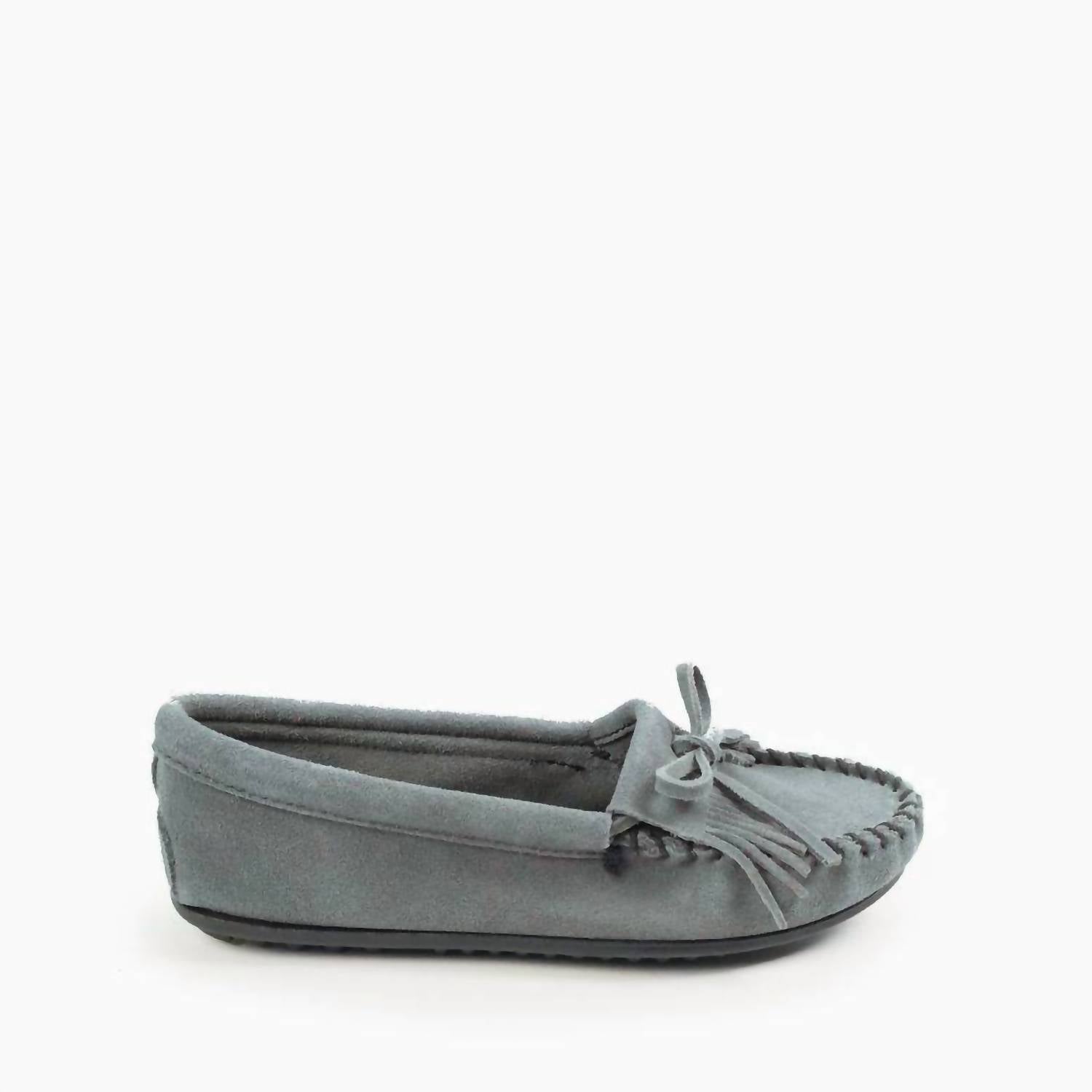 Minnetonka - Women's Kilty Hardsole Moccasin