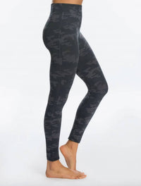 Spanx - Look at Me Now Seamless Leggings