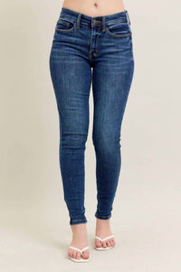 Judy Blue - Core Mid-rise With Handsanding Skinny Jeans