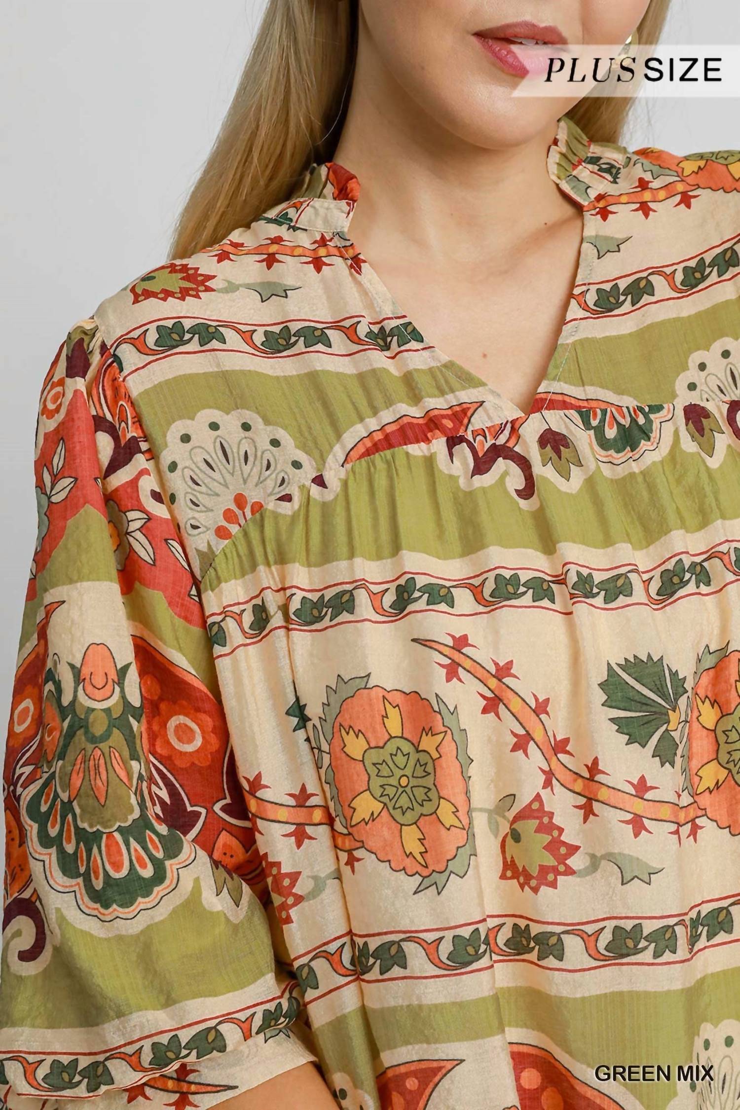 Umgee - Border Print Split Neck Top With Puff Sleeves - Plus