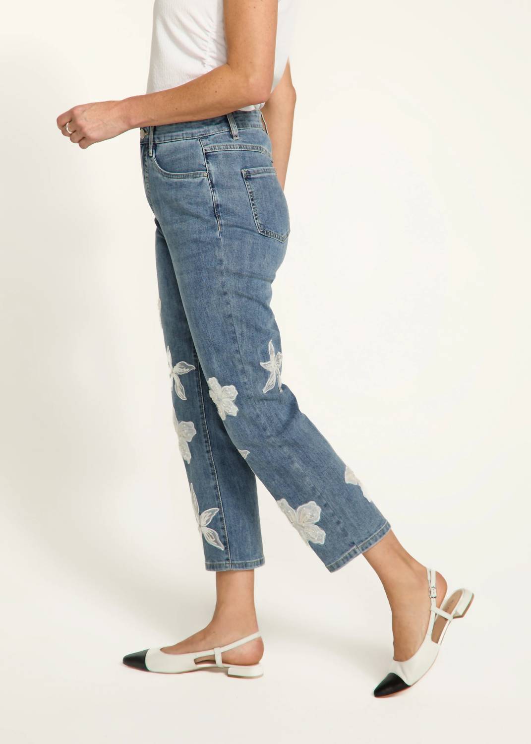 FDJ Suzanne Pencil Crop Denim Jeans in medium blue - women's jeans - detail view