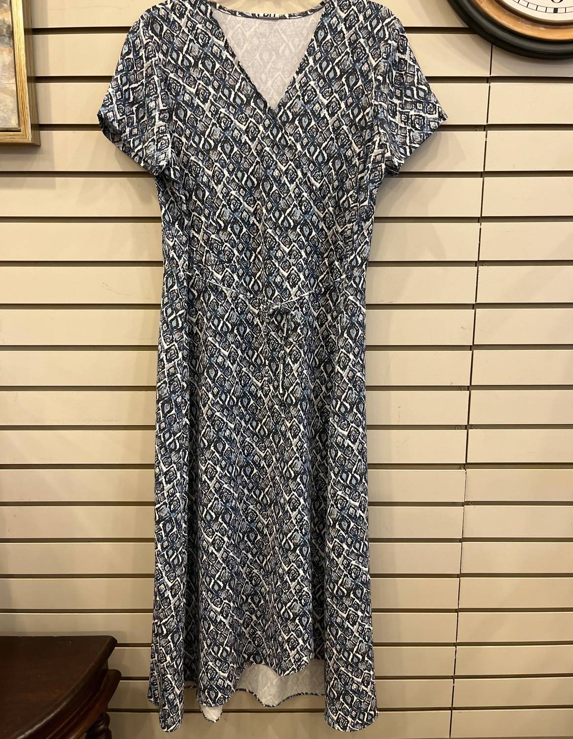 Pure Essence - Women's Tie-front V-neck Dress