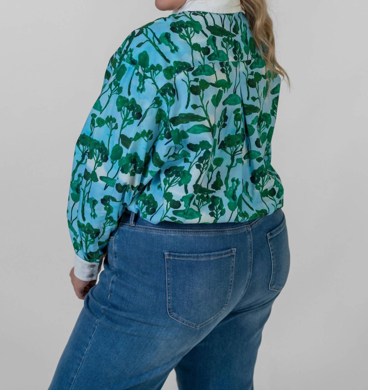 De Loreta - Nopal Button Down Long Sleeve Blouse - Plus