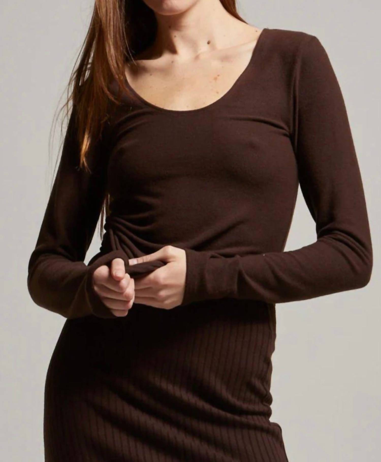 Asher - Women's Viv Long Sleeve V Neck Top