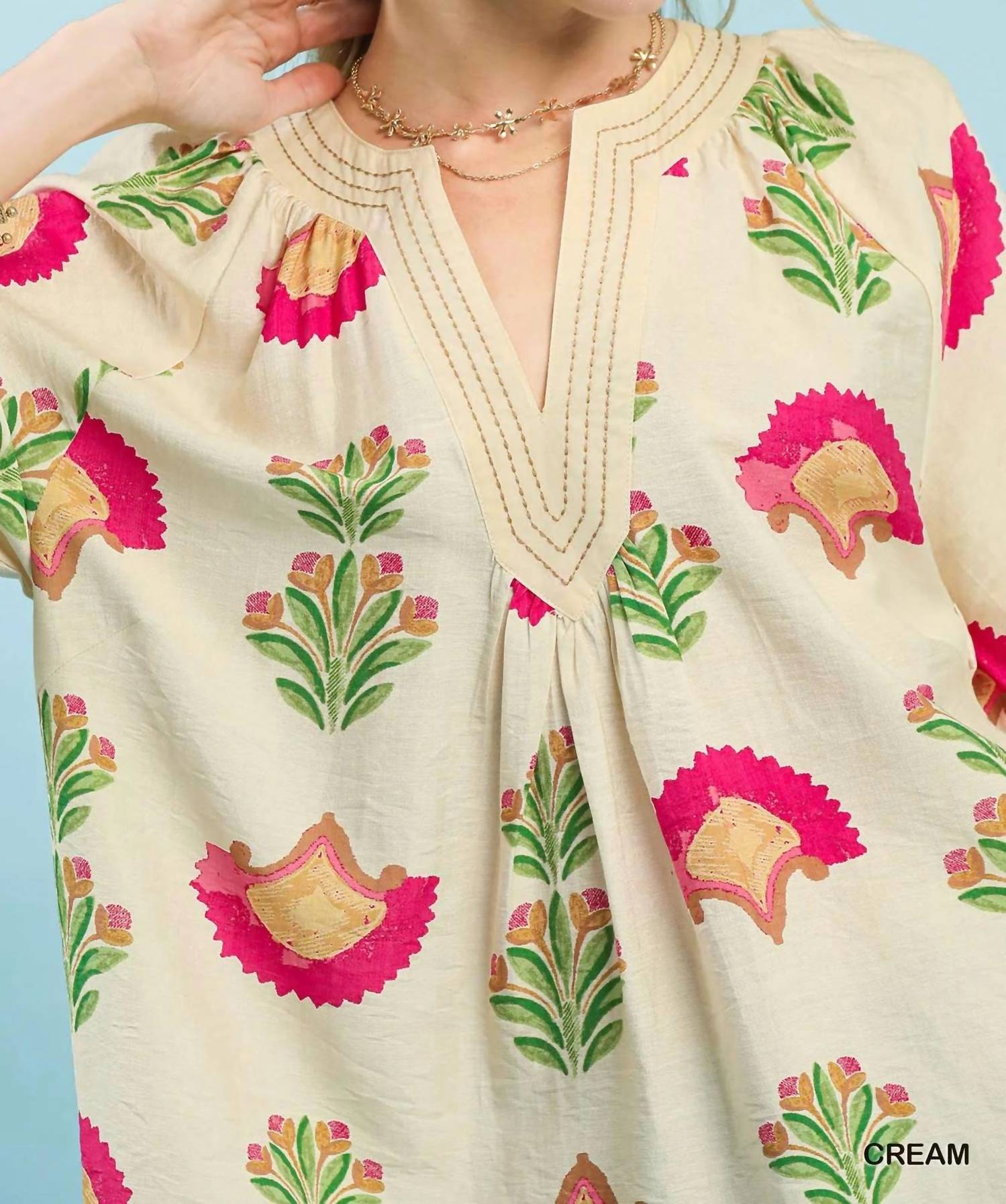 Umgee - Abstract Print Contrast Stitch Top