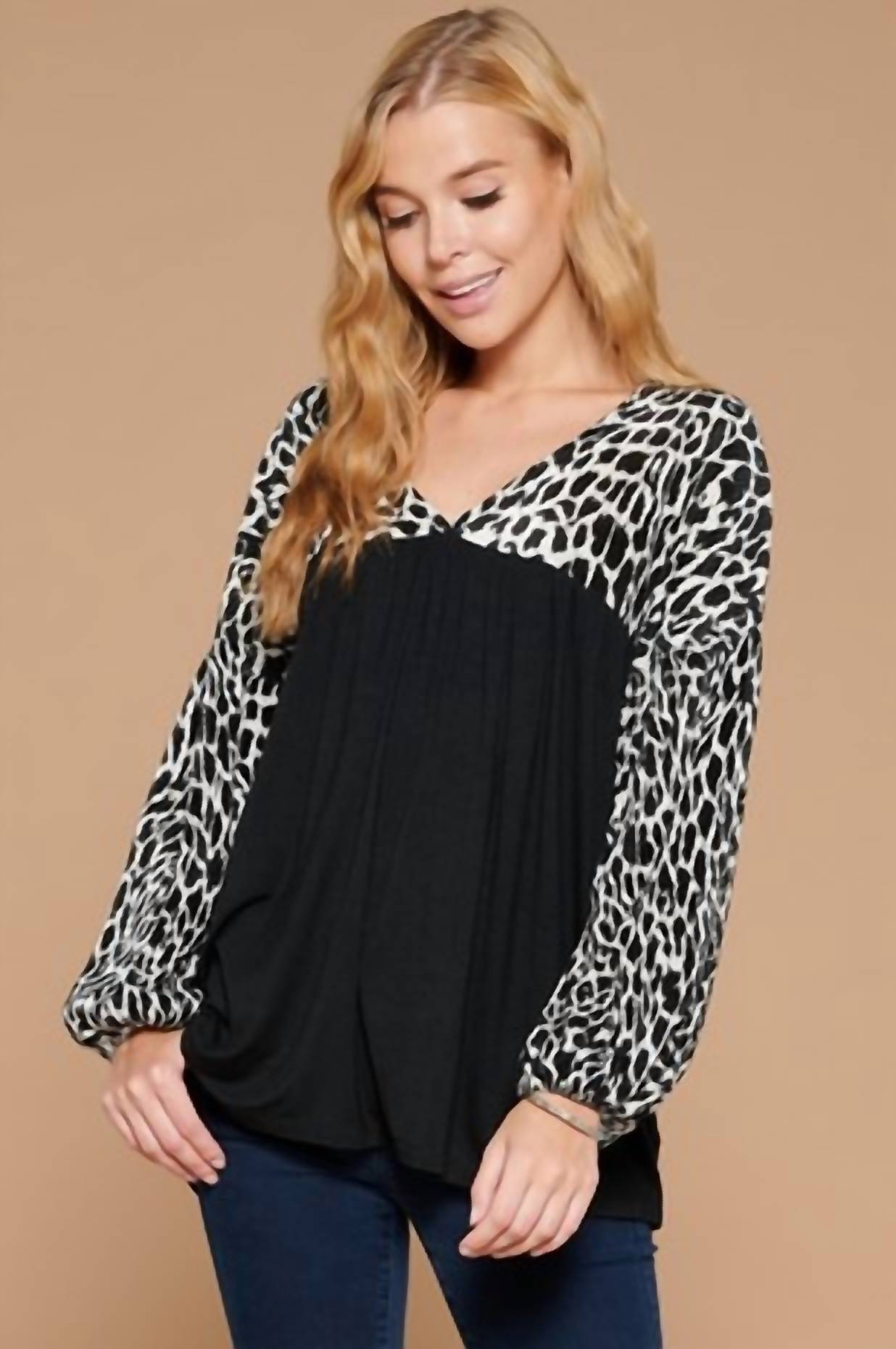 Oddi - Babydoll Animal Yoke Long Sleeve Top