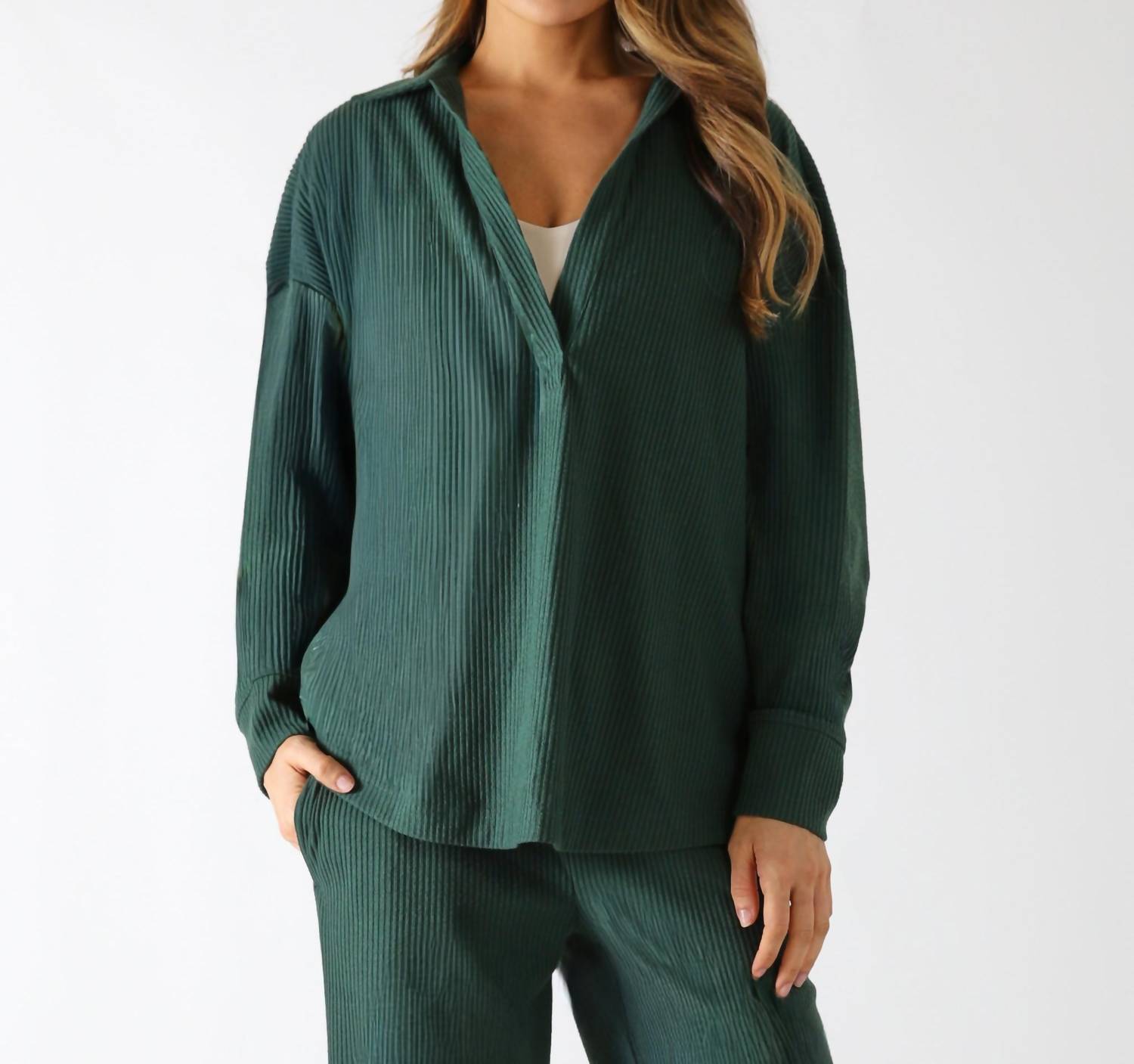 glyder Valley Polo in forest - women's top