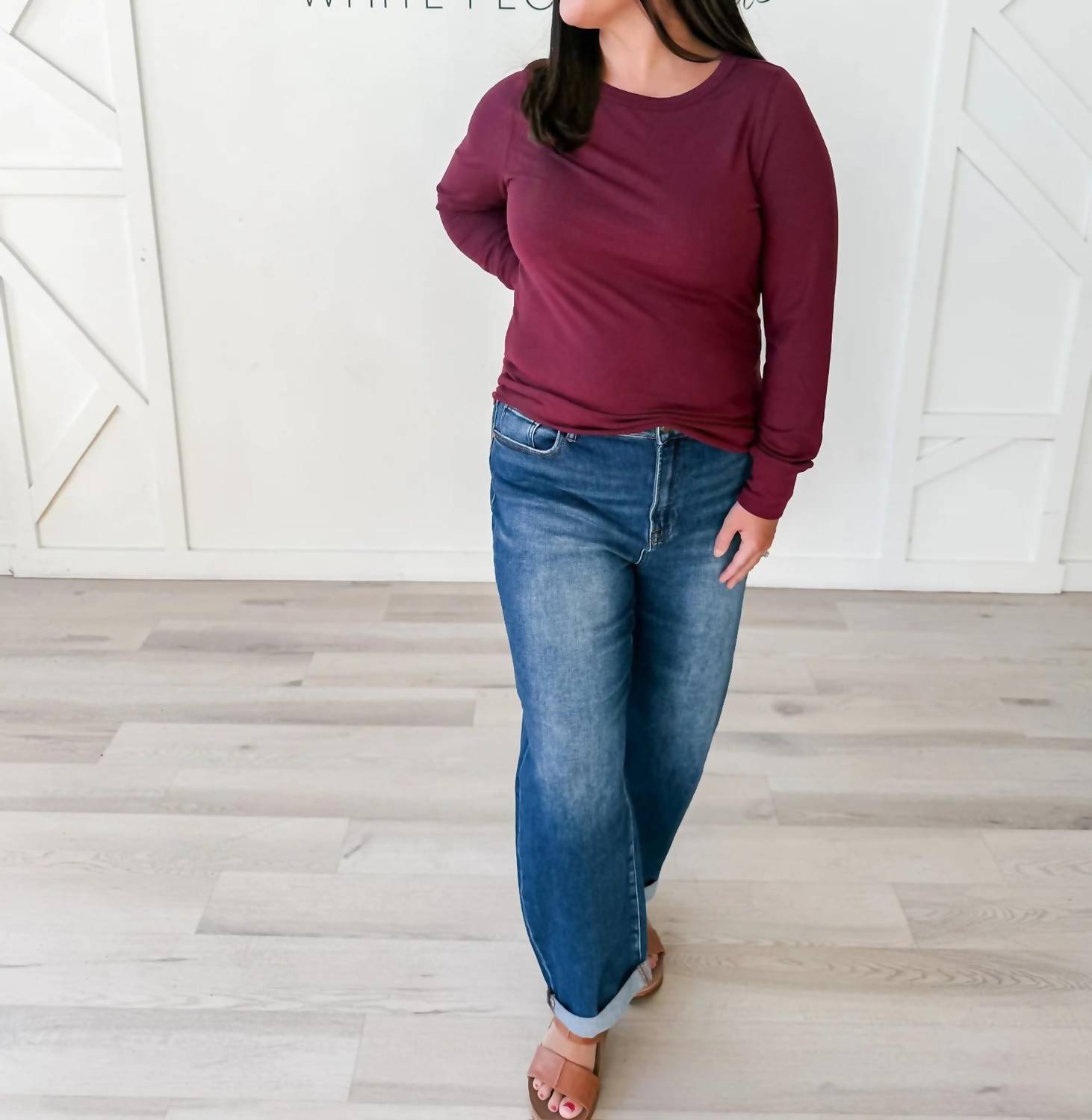 Risen - High Rise Crop Mild Barrel Jeans