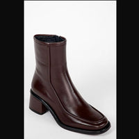 Homers - Women's Colette Leather Heeled Ankle Boot