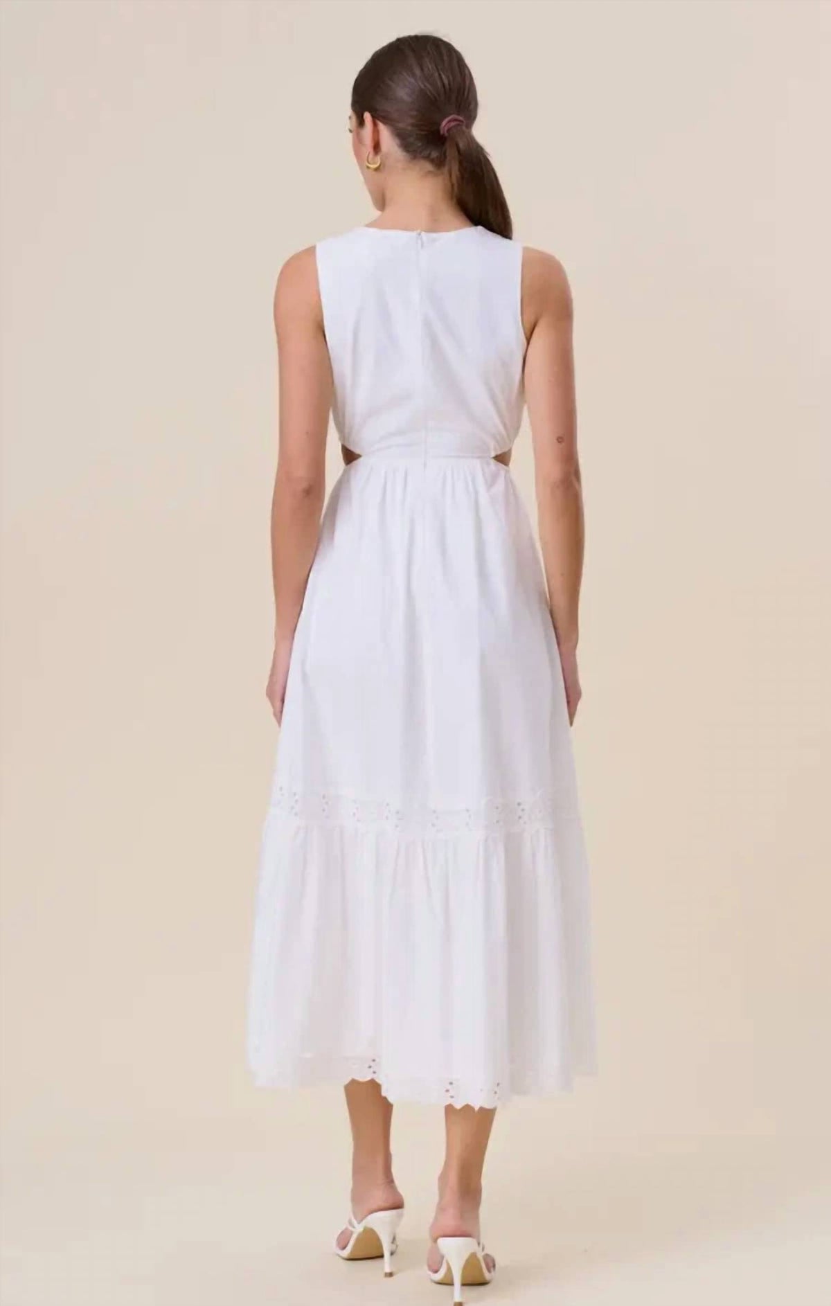 Mint Exclusives - Gardenia Cut Out Embroidered Maxi Dress