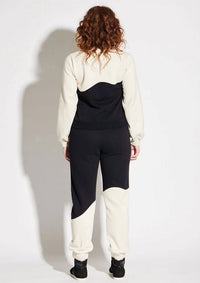 Circular Path - Wave Sweatpant