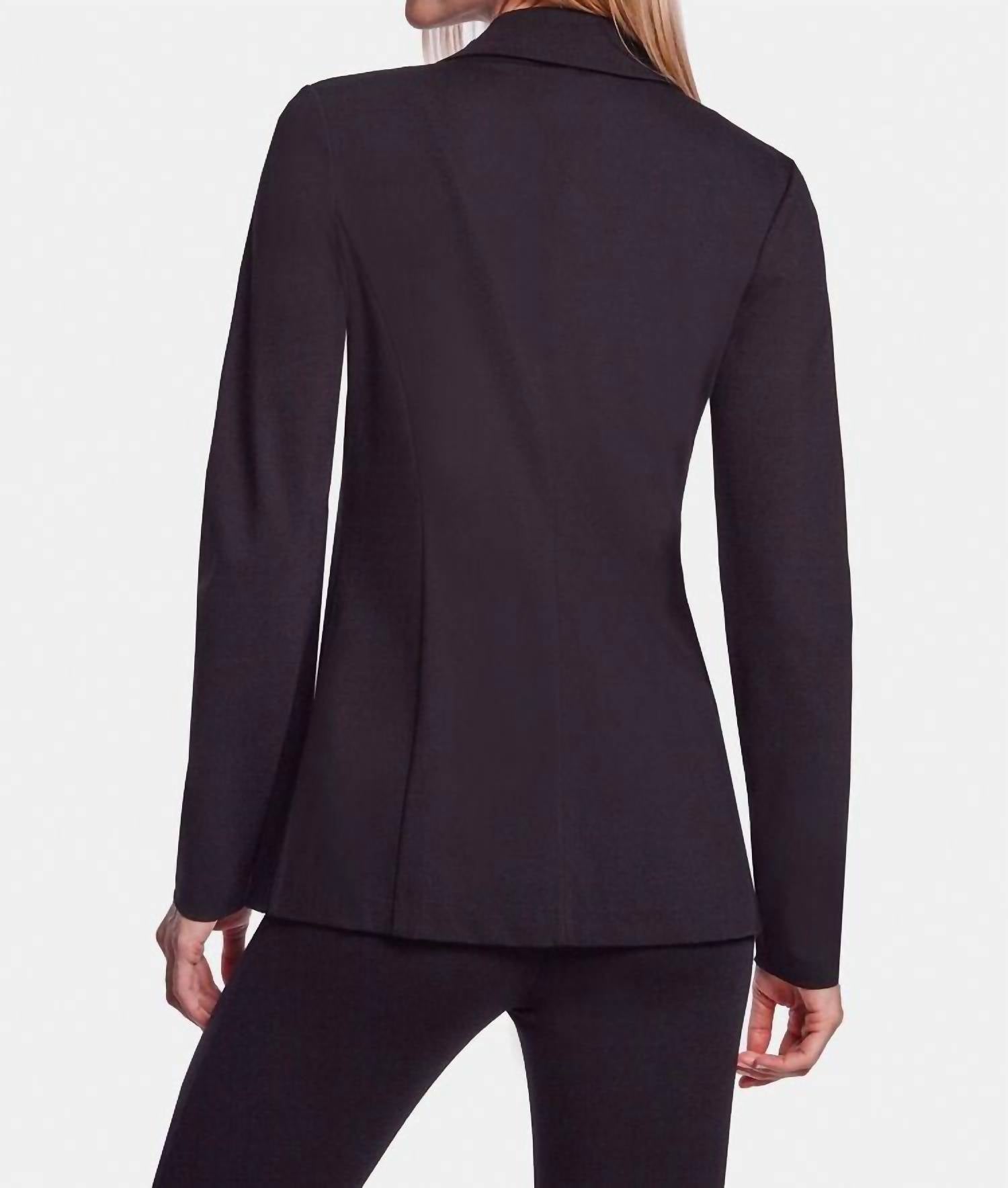 Capsule 121 - EXTREME BLAZER