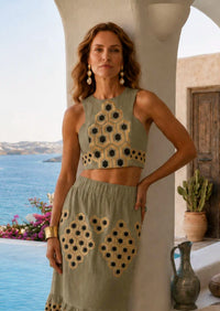 Mystery Resort - Honey Comb Maxi Skirt Set