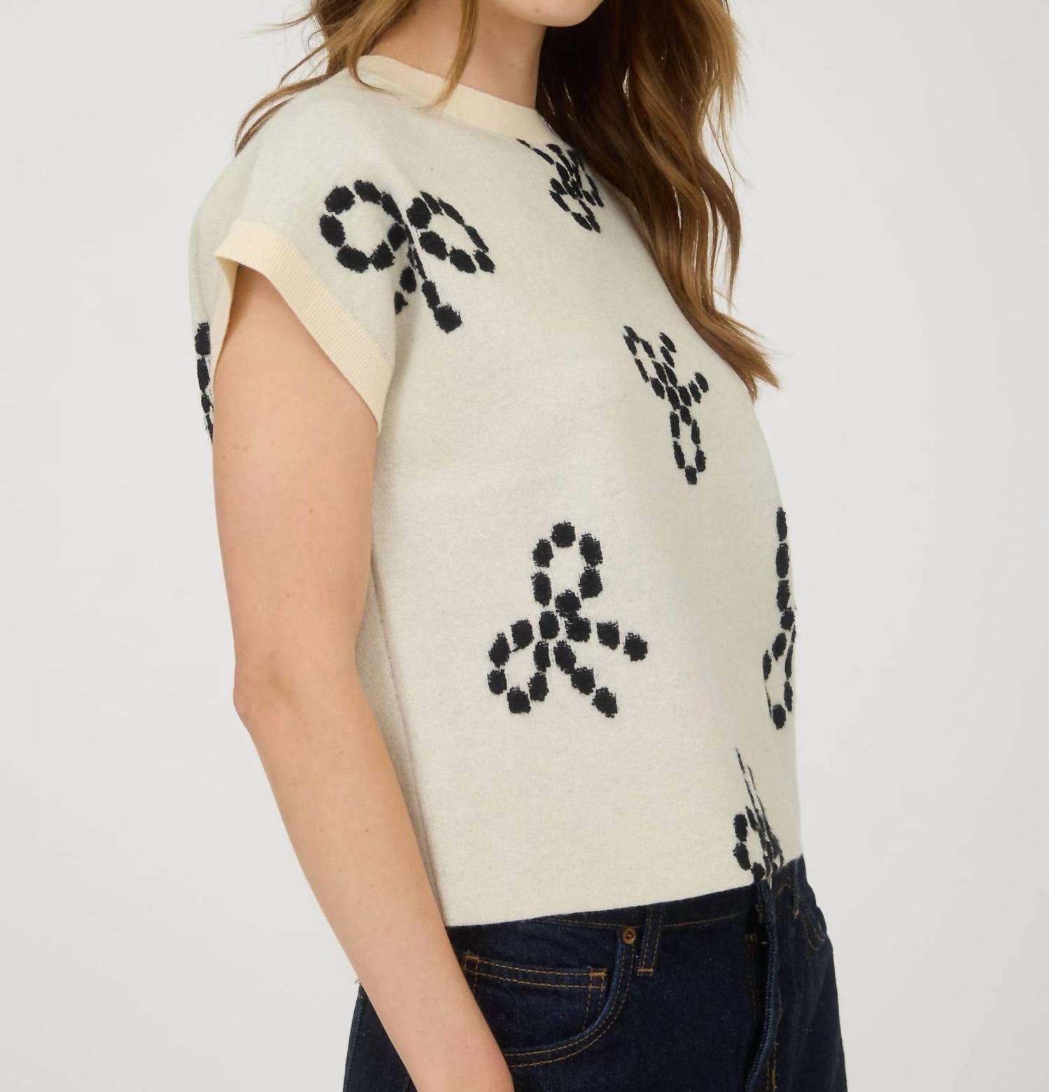 Blu Pepper - Bow Pattern Short Sleeve Sweater