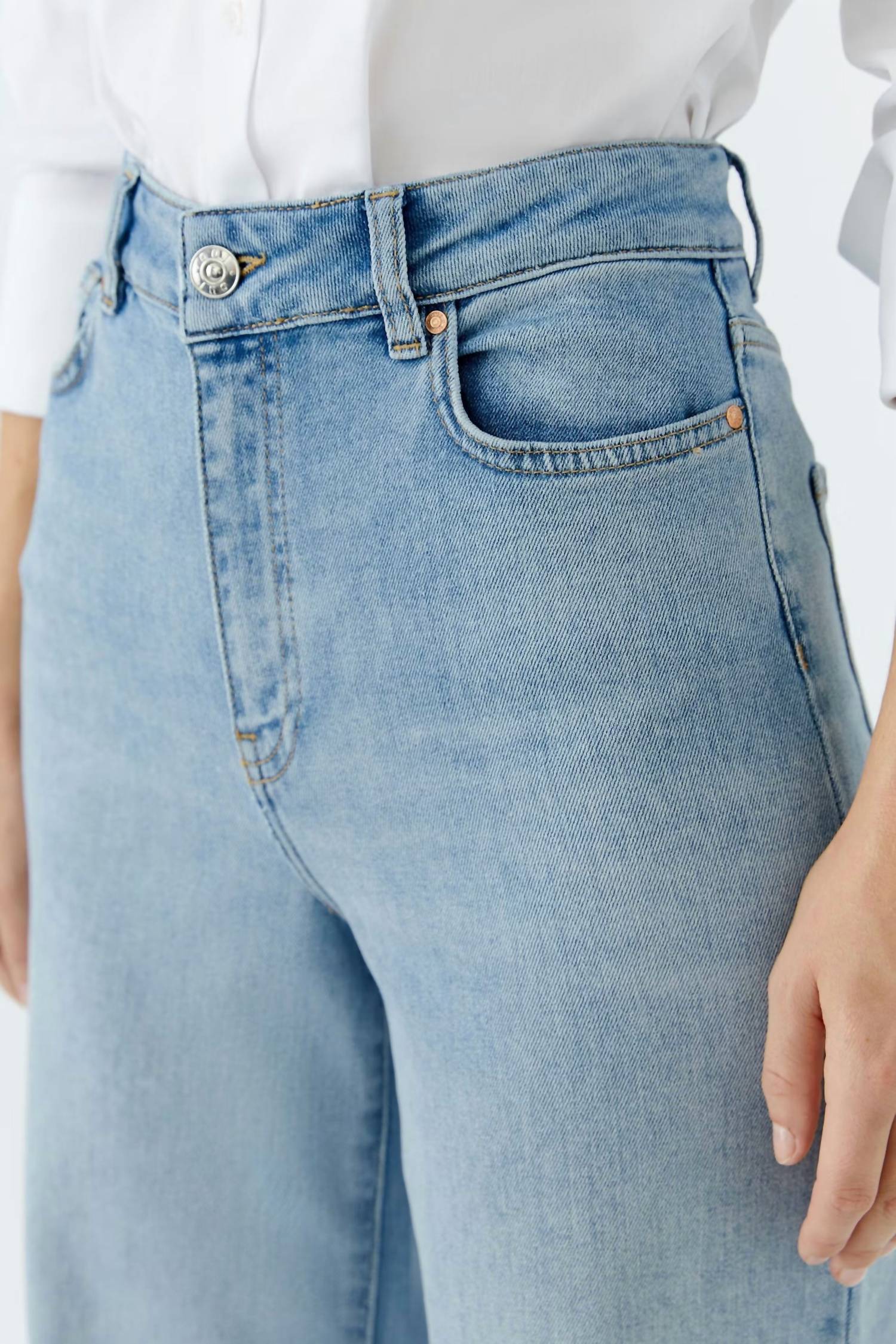 Oui - Wide-cut Flared Jeans