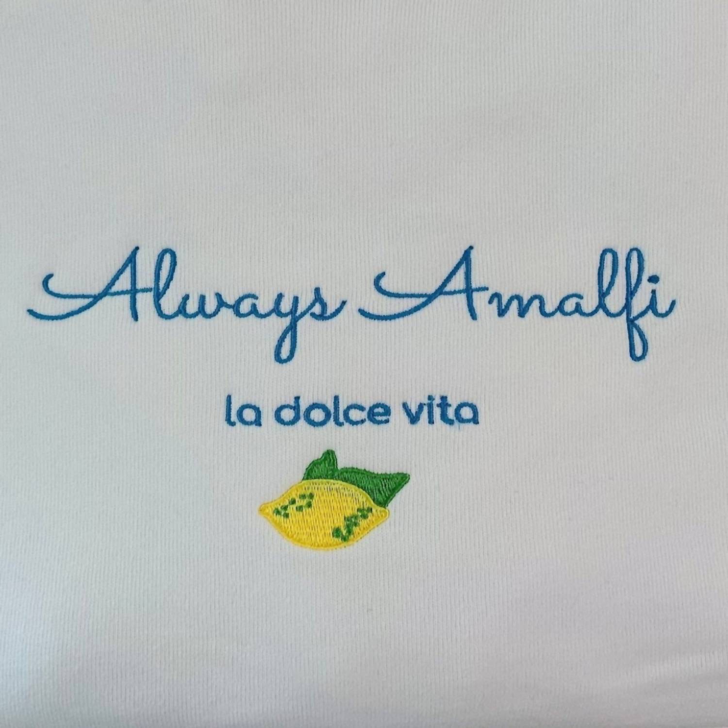 Amalfi By Rangoni - Unisex Graphic Sweatshirt