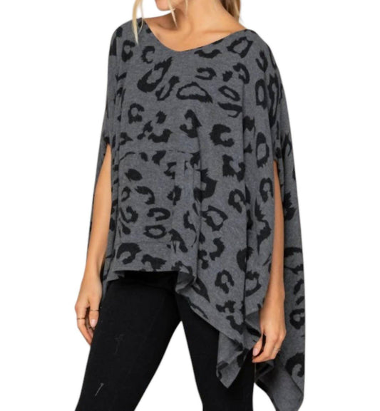 Oddi - Leopard Knit Kangaroo Pocket Top