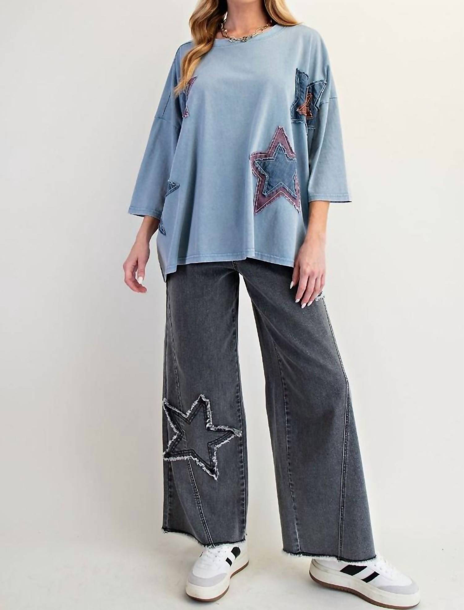 Easel - Mineral Wash Star Patch Boxy Top
