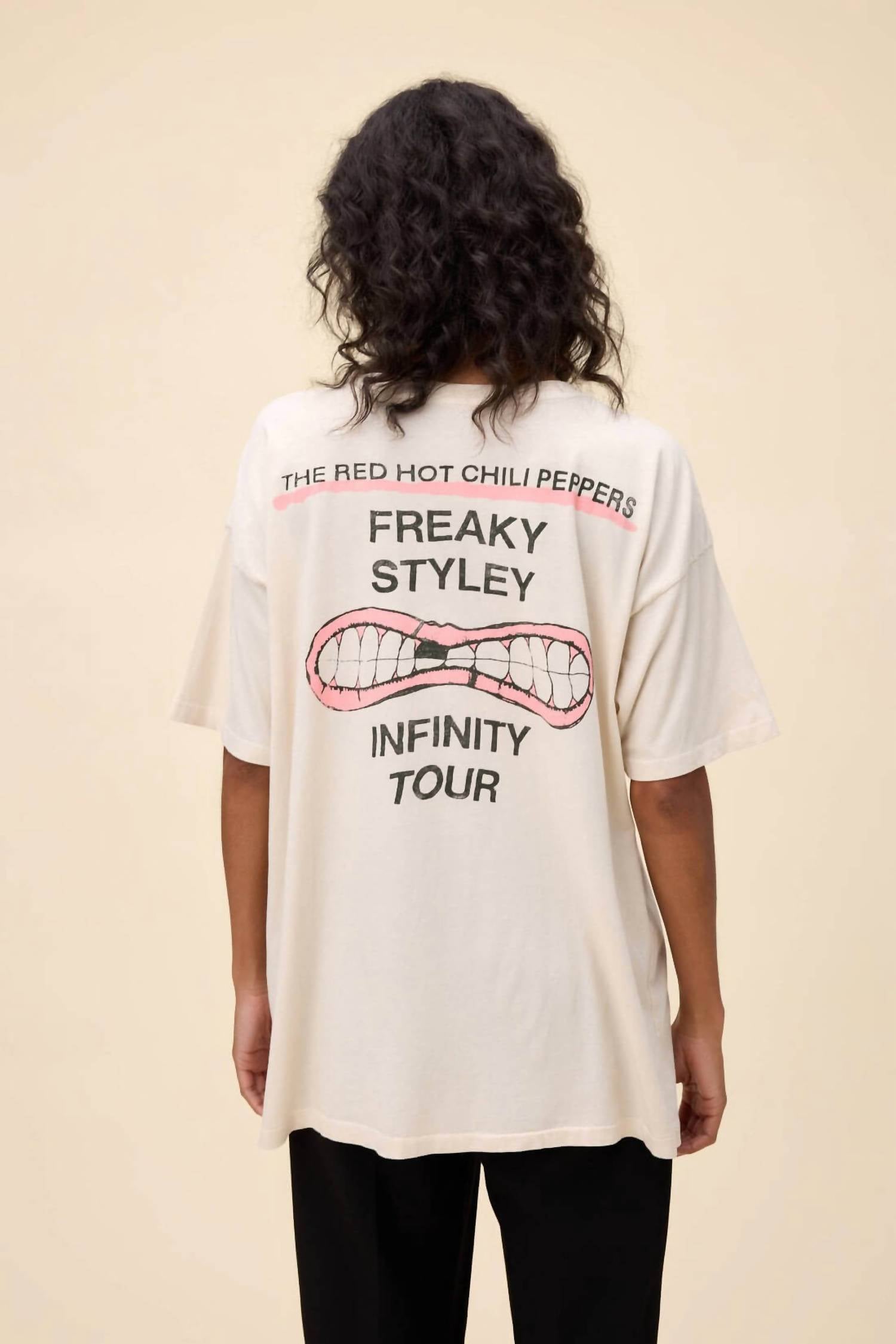 Daydreamer - Red Hot Chili Peppers Freaky Style Tee