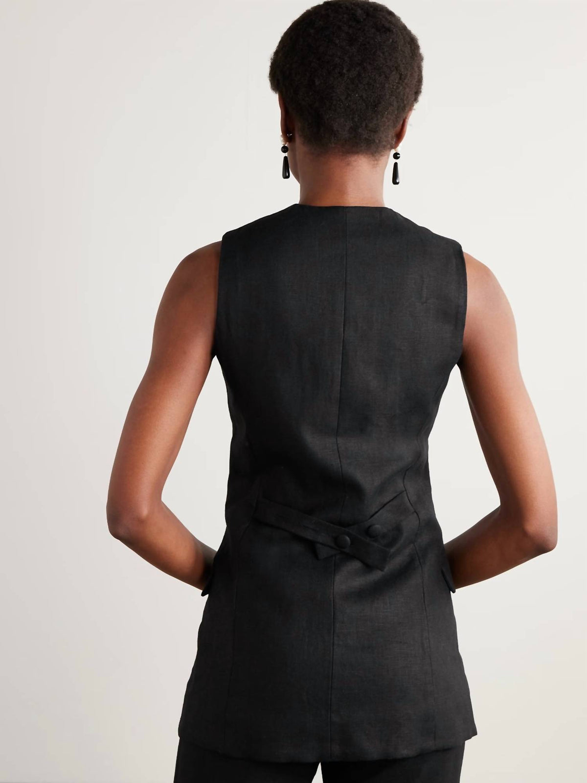 FAITHFULL THE BRAND Eloise Linen Vest in black - women's jacket - detail view