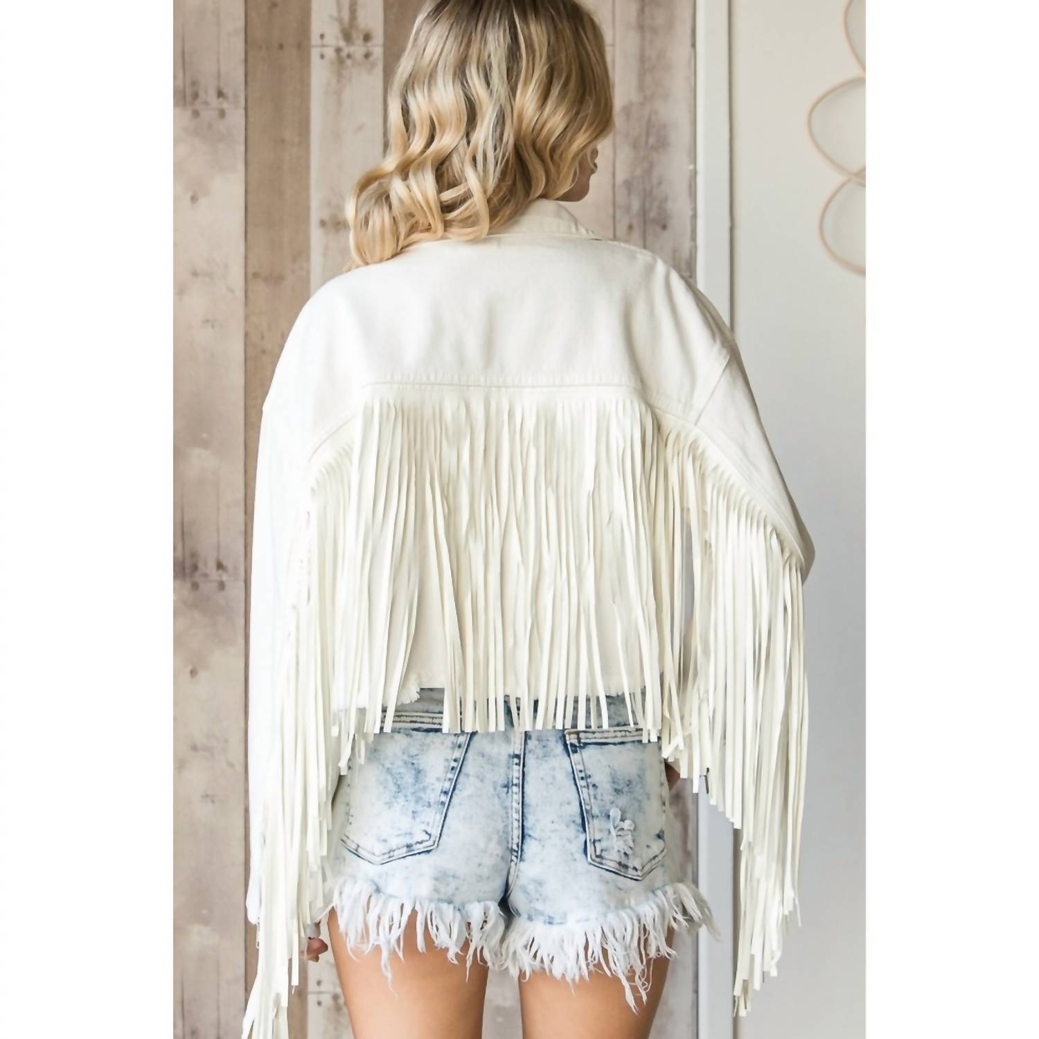 Veveret - Raw Hem Fringe Jacket