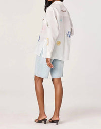Astr - Trace Classic Button-down Blouse