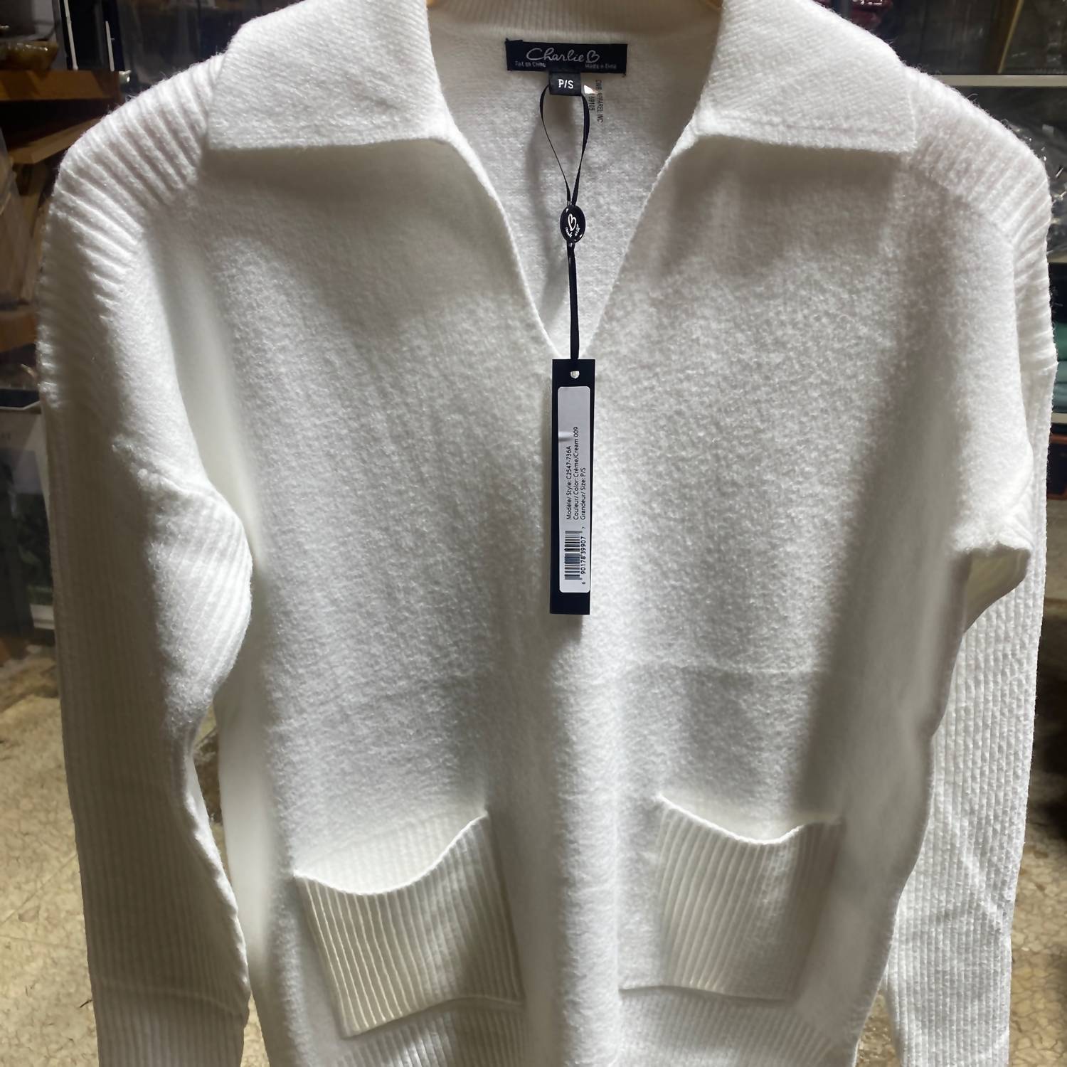 Charlie B - Collared Long Sleeves Front Pocket Sweater