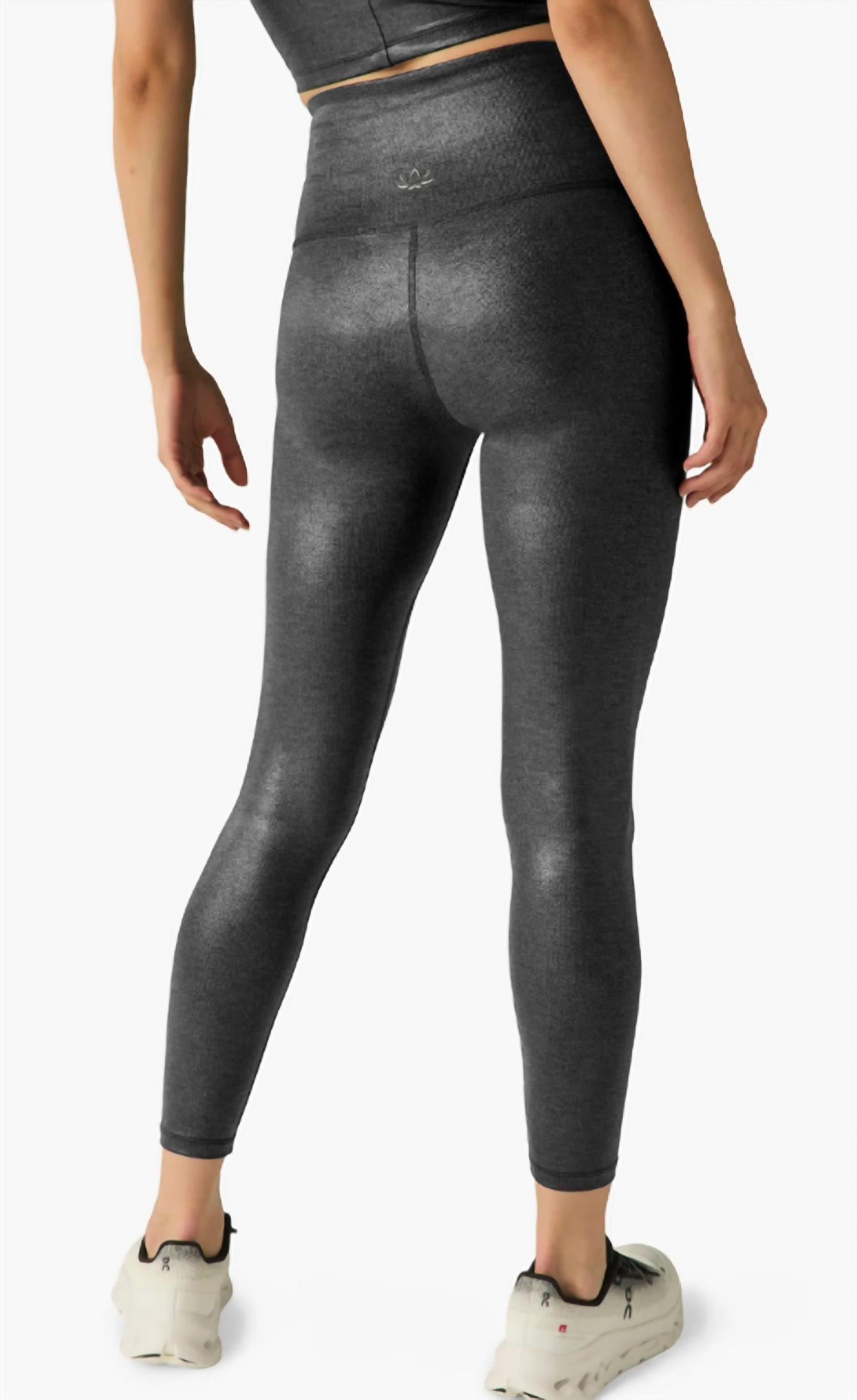 Beyond Yoga - High Waisted Midi Legging