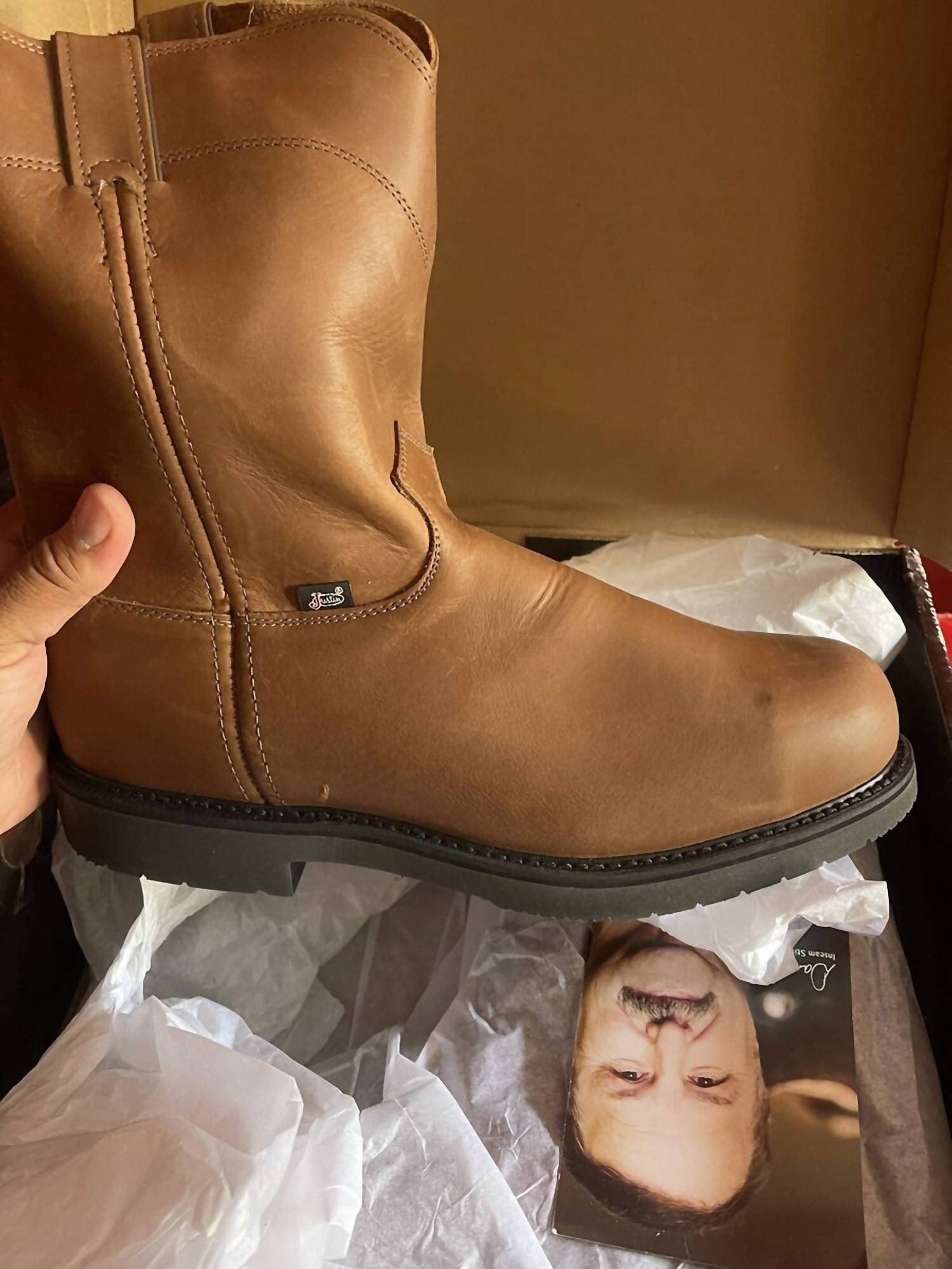 Justin - Men's Round Toe Work Boot