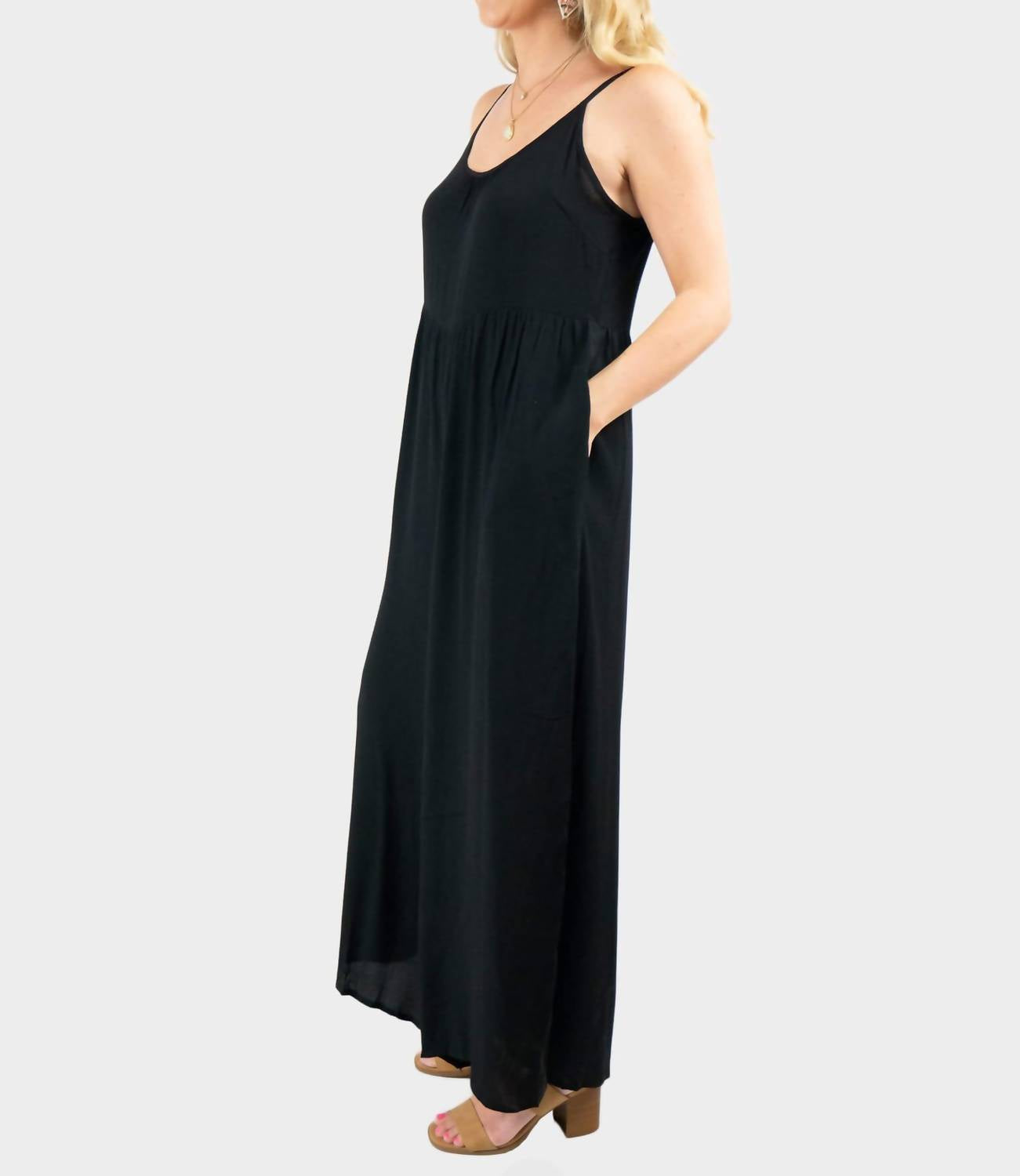 mittoshop Classy Wide Leg Jumpsuit in black - women's pants - view 4