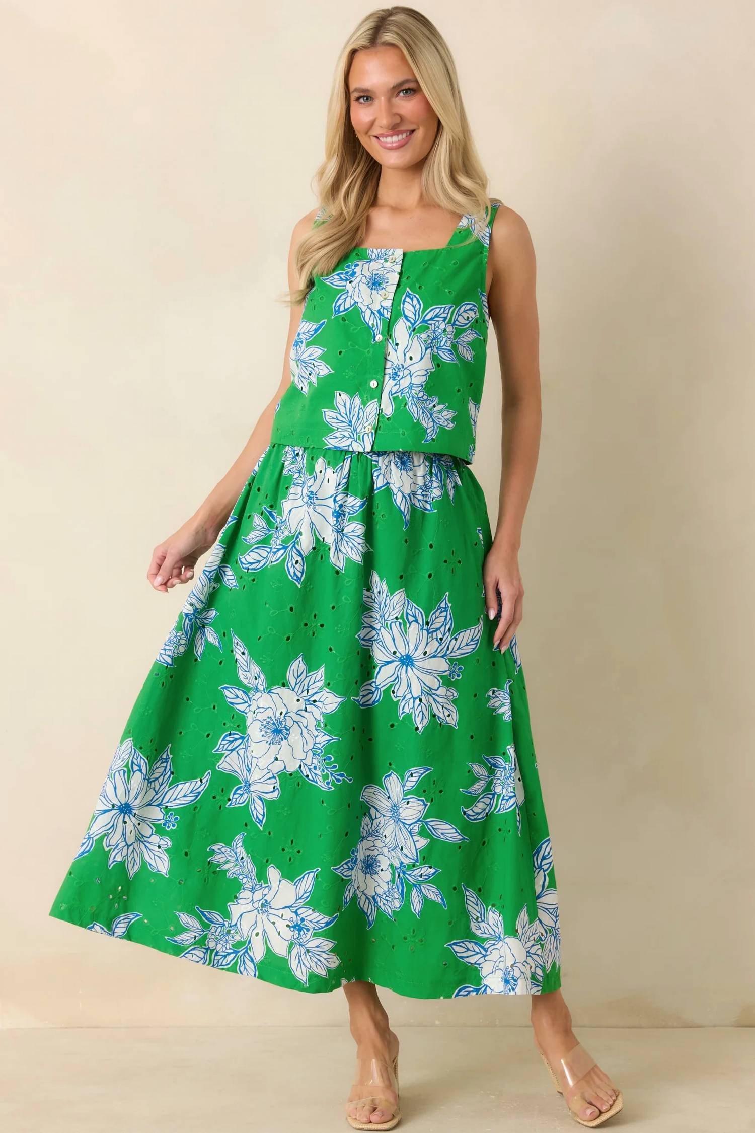 Entro - Eyelet Skirt Set