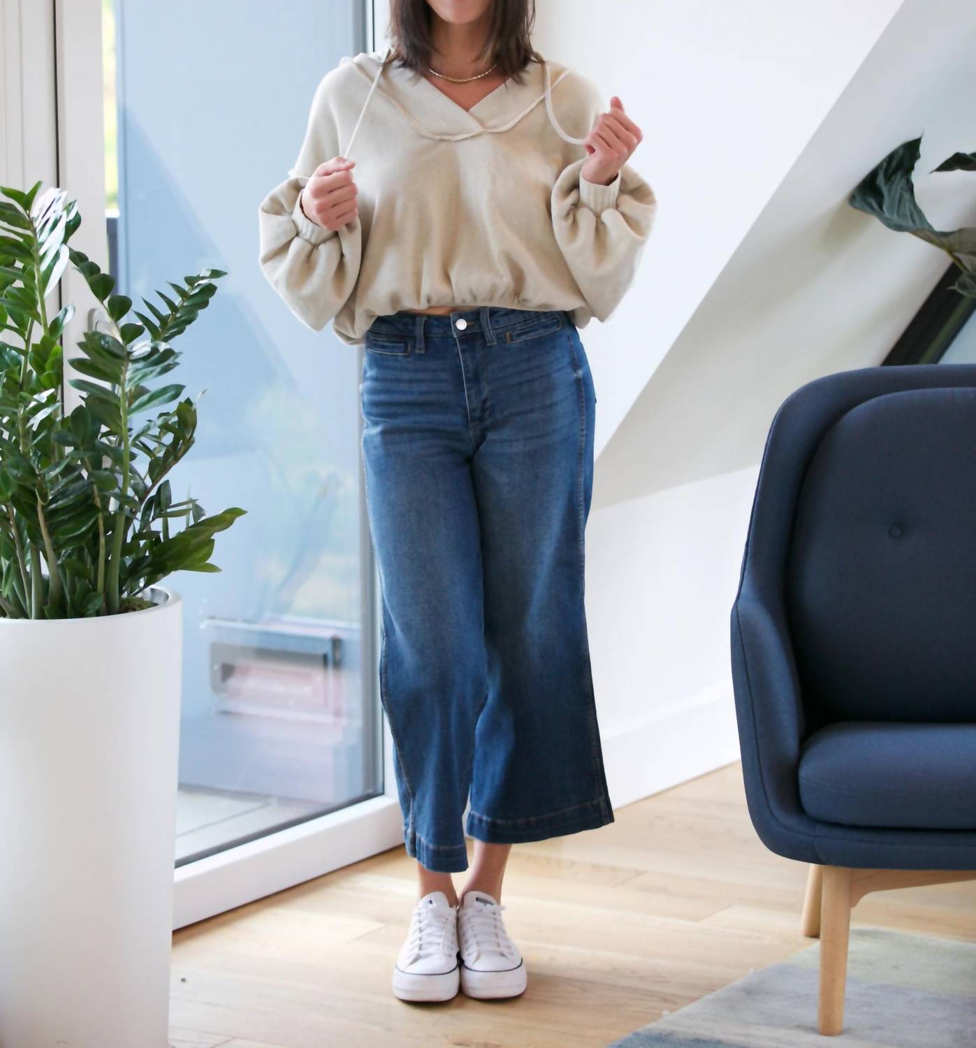 Project Social T - SAMSON BUBBLE HEM V-NECK HOODIE