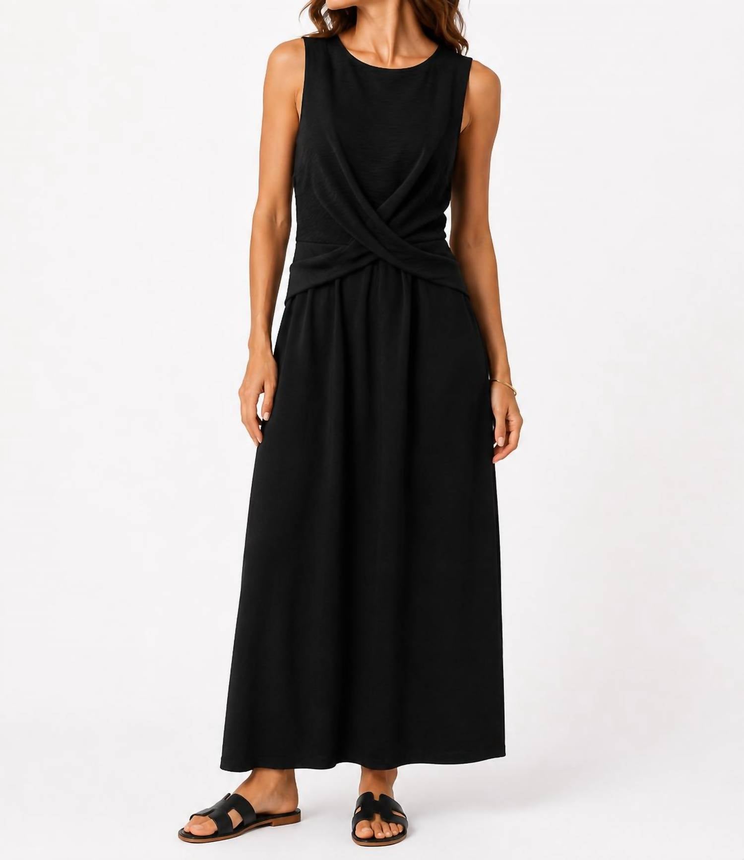 Kld. Signature - Twist and Shout Maxi Dress