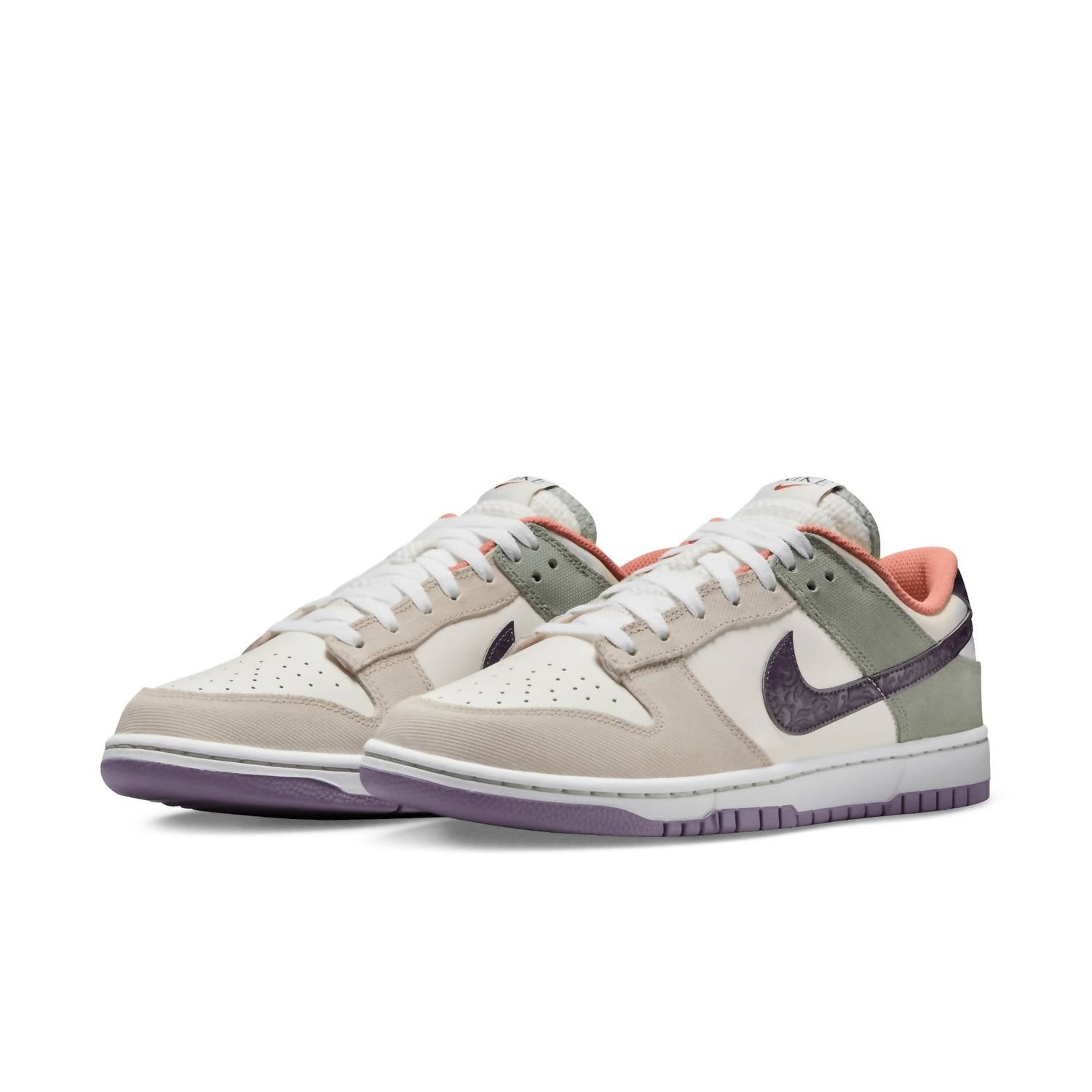 Nike - Men's Dunk Low Retro Se Nola Sneakers