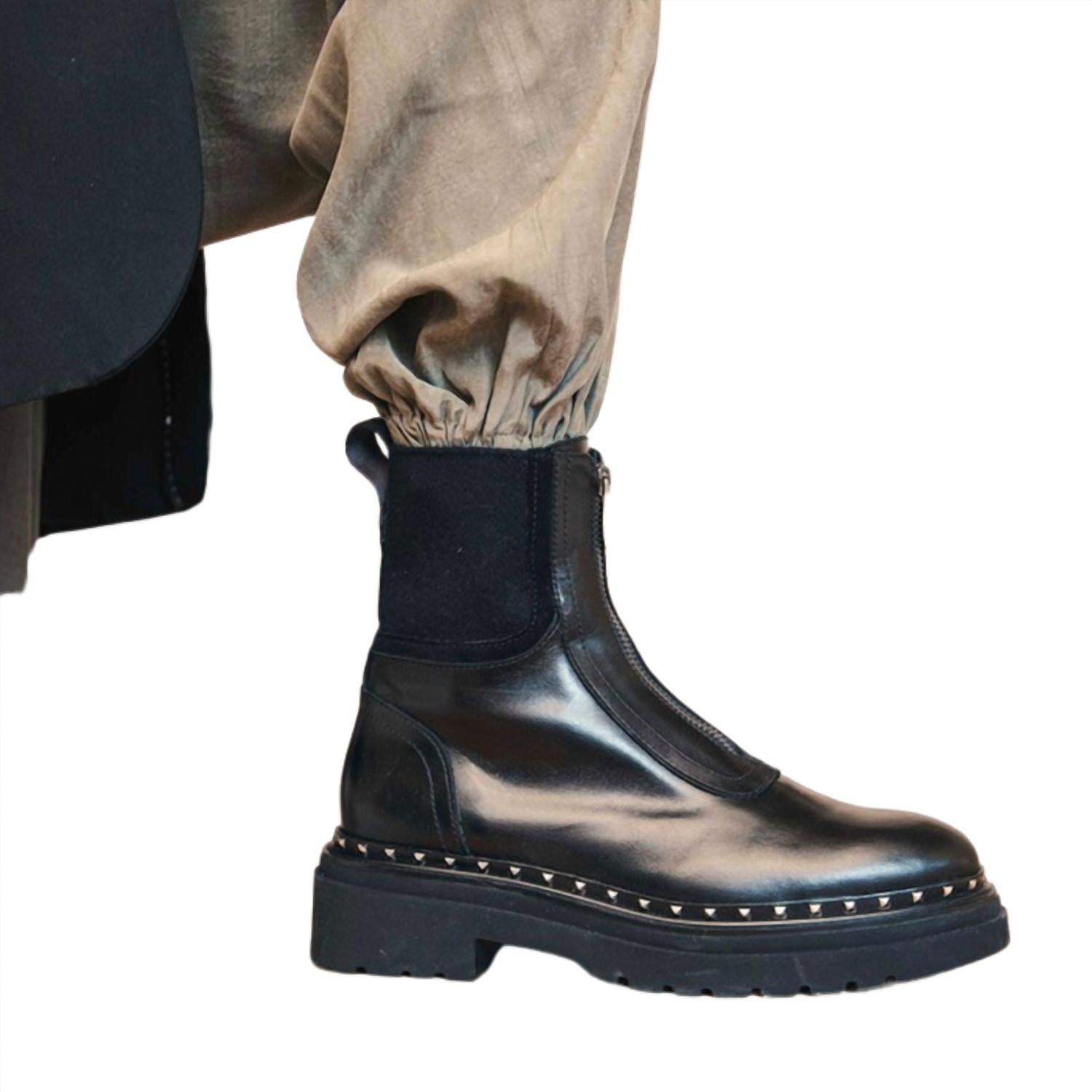 Homers - Women's Siena Flat Ankle Boots