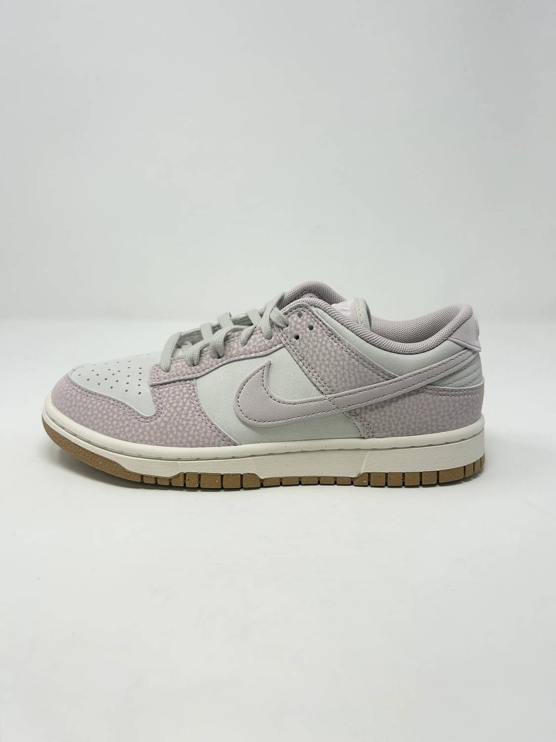 Nike - Women's Dunk Low Sneakers