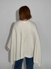 Urban Daizy - The Halo Poncho