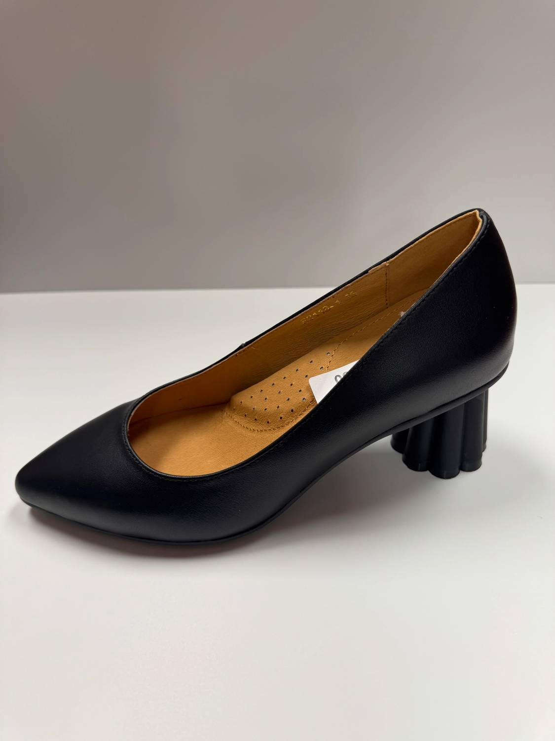 1936 - Women's Plain Leather Heel