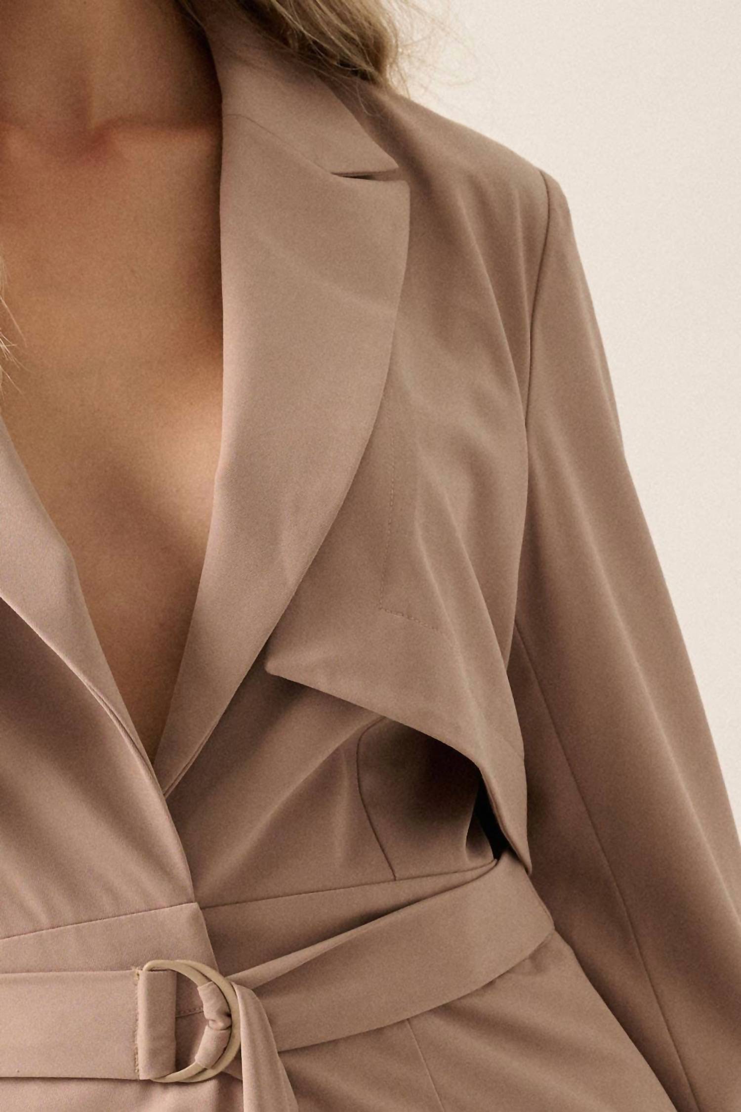 Promesa - The Courtney Blazer