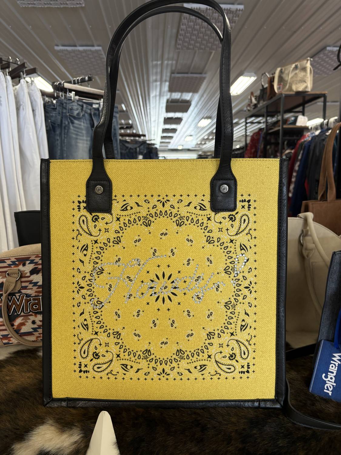 Montana West - Bandana rhinestone Howdy conceal carry tote