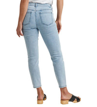 Cecilia Mid Rise Skinny Jean