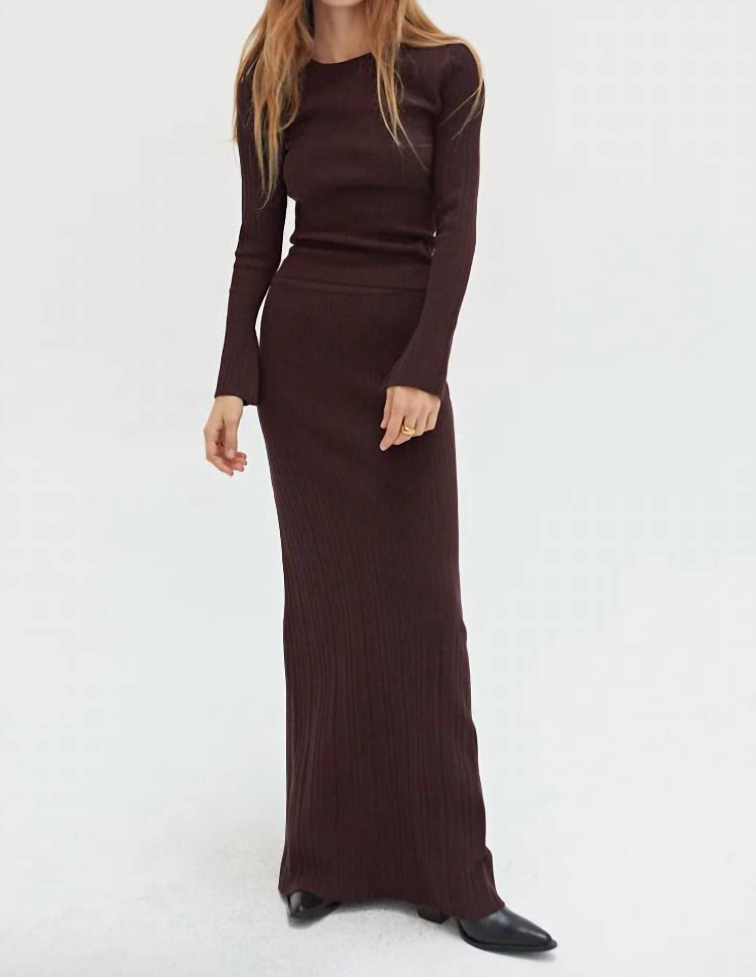 Crescent - Ribbed Knit Max Skirt